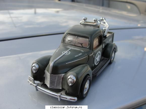 Vand urmatoarele - Masinuta militara arata foarte bine,este de-fapt - Modelism si machetute