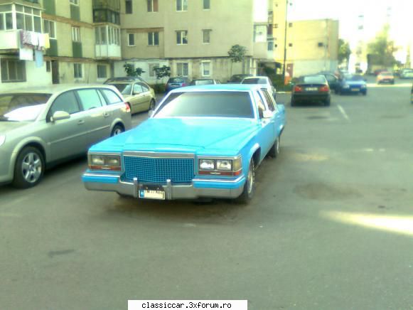 Vazute prin Regat - Ce ziceti de americana aceasta?Sta nemiscata in - Am vazut prin Romania