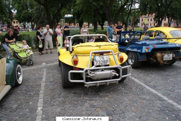 Vehicole interesante - Oricum foarte rar gasest doua dintre - Din lumea larga