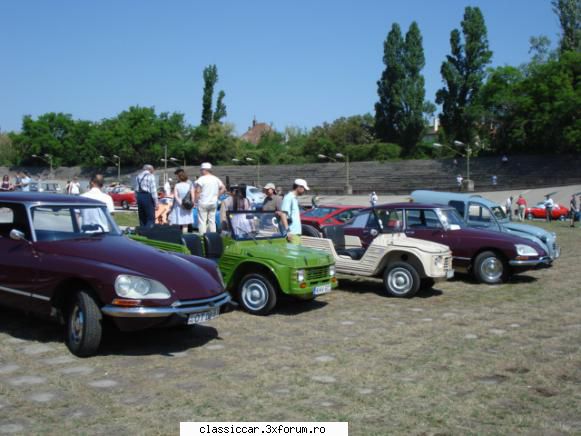 Velodrom - 1 mai 2012 - Budapesta - standul de inceput al clubului nostru Citroen - Arhiva evenimente 2012