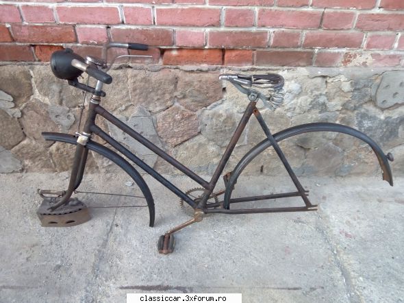 Victoria 1956 ( dama ) - CARPATI - Prezentare motociclete, motorete si biciclete de colectie