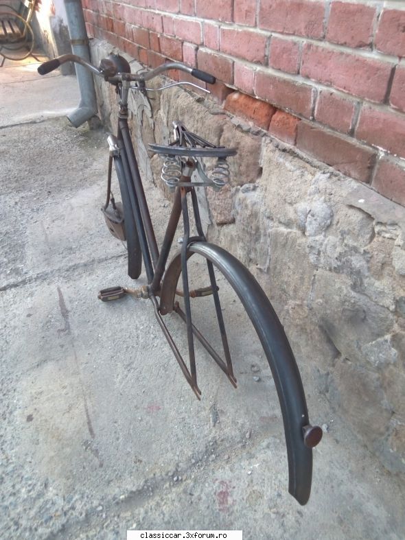 Victoria 1956 ( dama ) - CARPATI - Prezentare motociclete, motorete si biciclete de colectie