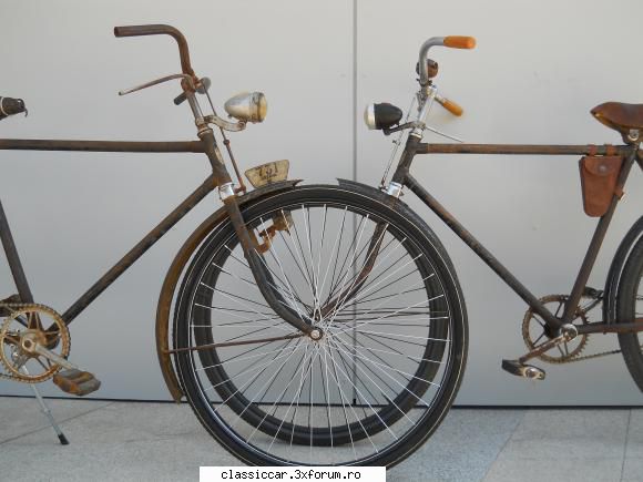 Victoria 1965 - arata bine impreuna surioarele - Prezentare motociclete, motorete si biciclete de colectie