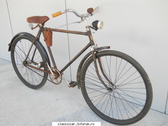 Victoria 1965 - si a mea cu saua si gentuta de - Prezentare motociclete, motorete si biciclete de colectie