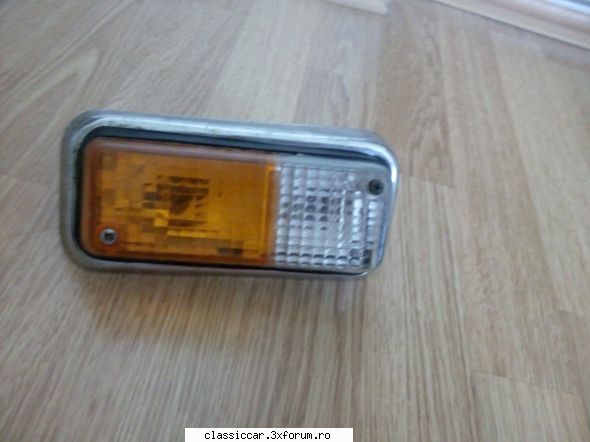Vind piese de TV, camioane SR și Dac - Lampă semnalizare pentru - Vanzari  piese si accesorii
