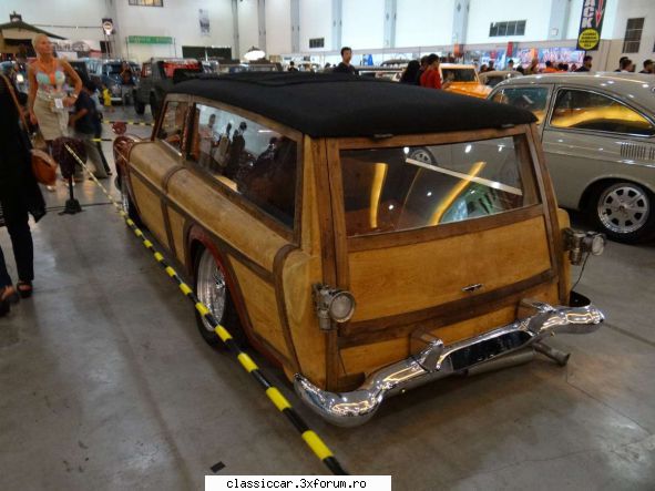 Volkswagen 1600 Variant L - De asta ce zici? Iti plac lampile cu led pe spate? - Prezentare masini