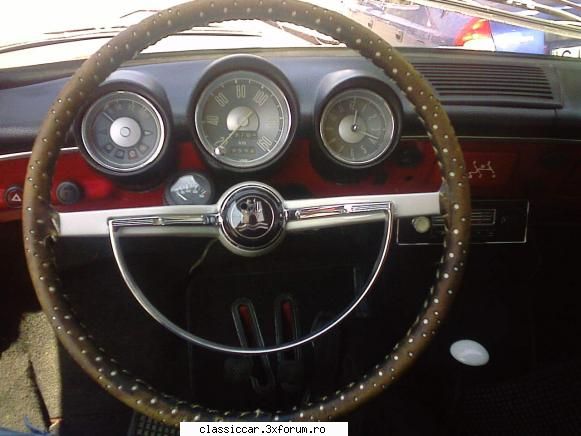 Volkswagen 1600 Variant L - are vreo 35 de ani husa dar ii foarte faina dupa - Prezentare masini