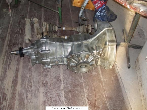 Volkswagen 1600 Variant L 1970 - intre timp am curatit cutia :) - Reconditionari si Restaurari