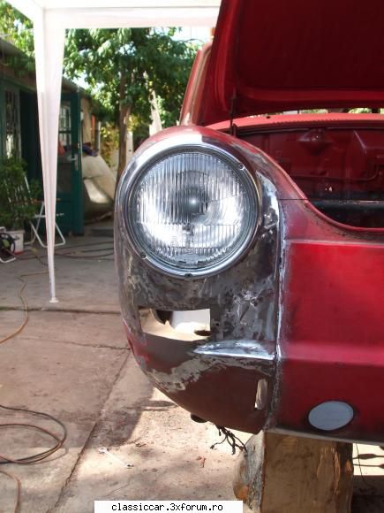 Volkswagen 1600 Variant L 1970 - montarea aripi si incercare daca farul mai - Reconditionari si Restaurari
