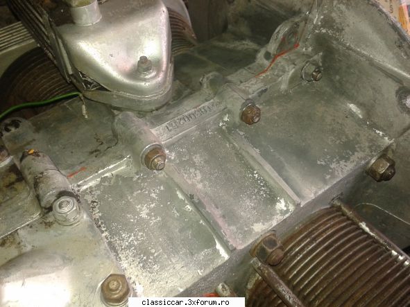 Volkswagen 1600 Variant L 1970 - am reusit sa dau jos o parte din vopseaua - Reconditionari si Restaurari