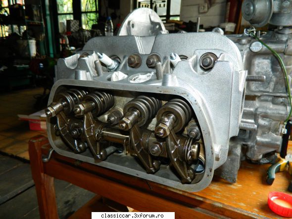 Volkswagen 1600 Variant L 1970 - rampa de culbutori - Reconditionari si Restaurari