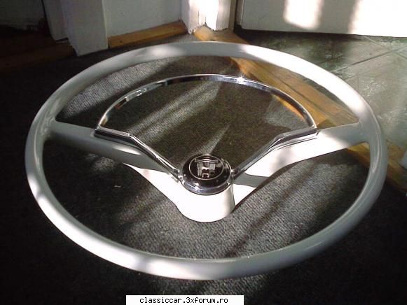 Volkswagen 1600 Variant L 1970 - nu se prea vede din poza dar nuanta seamana - Reconditionari si Restaurari