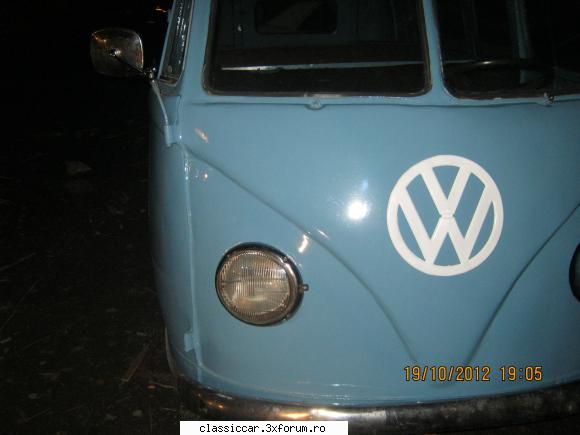 Volkswagen T1 - Multumesc . Poze de azi , cu unul dintre faruri - Prezentare masini