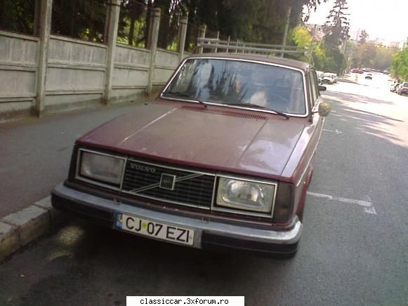 Volvau!!! - Vazut de prietena mea si pozat de telefonul ei :D - Am vazut prin Cluj-Napoca