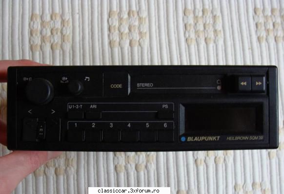 Volvo 240 Gl 1986 - si radiocasetofonul Blaupunkt care a fost montat - Prezentare masini
