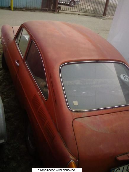 Vw 1600 TL - ii asa stramt acolo intre cele doua remorci de - Am vazut prin Cluj-Napoca