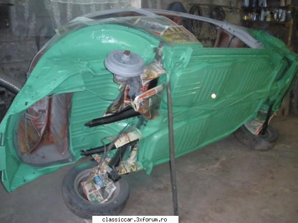 Vw kafer 1303, 1973 - Dupa 1 cutie grund, 1 si una de chit pensulabil - Prezentare masini