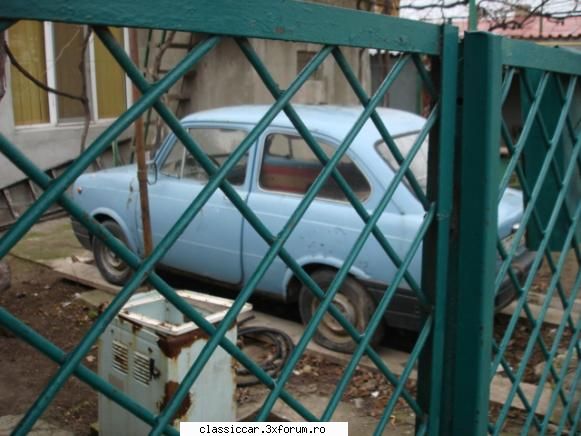 am vazut prin....Constanta - ruginit tare Fiat 850 - Am vazut prin Romania