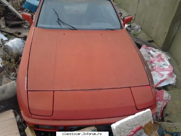 am vazut prin Vaslui si Iasi - porche 924 abandonat langa o movila de gunoaie in - Am vazut prin Romania