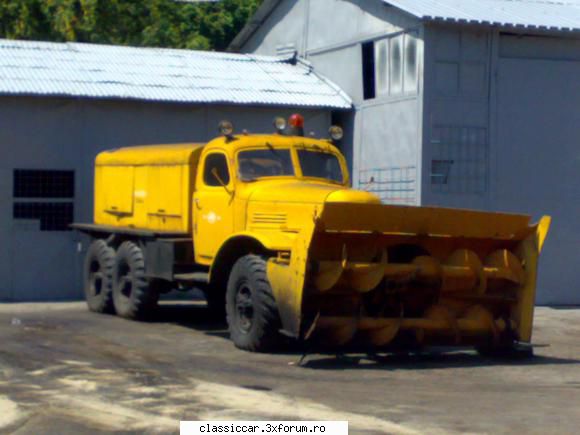 am vazut prin valcea - alt monstru cu motor de tanc in spate - Am vazut prin Romania