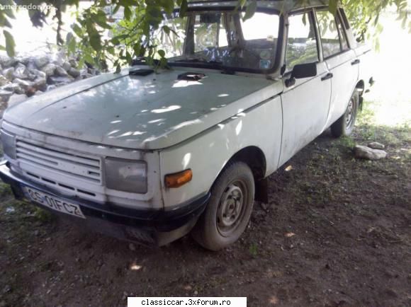anunturi romanesti vazute pe net - Vand Wartburg 353, an 1986, motor 2T - Anunturi vazute pe net