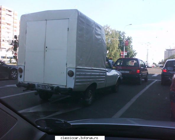 anunturi romanesti vazute pe net - O Dacia 1302 ceva mai intretinuta si cu - Anunturi vazute pe net