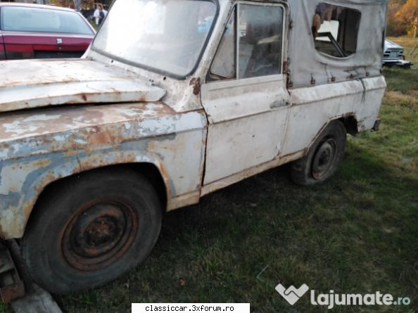 anunturi romanesti vazute pe net - Epava de Aro 240, prima serie, din 1976. Usile - Anunturi vazute pe net