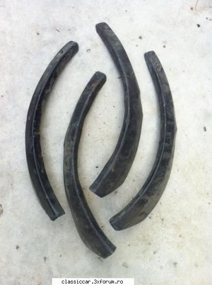arcade plastic pentru aripi Golf mk1 , 2 tipuri - Vand set 4 arcade plastic - Vanzari  piese si accesorii