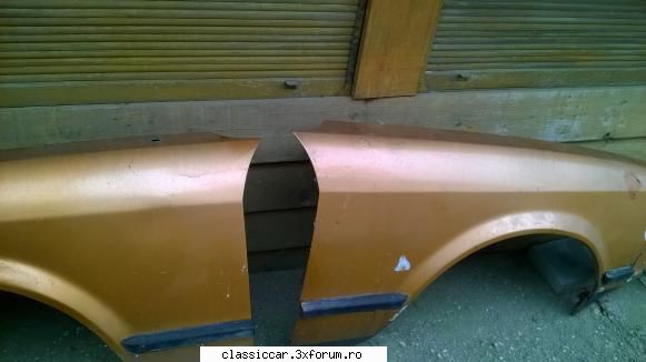 aripi si capota ford granada - vand 2 aripi in stare buna nu au fost peticite - Vanzari  piese si accesorii