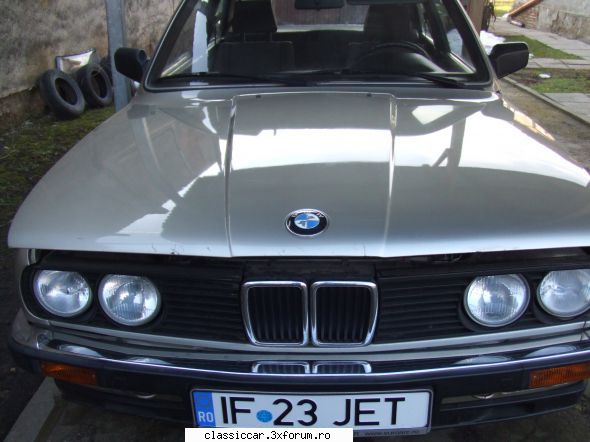 bmw e30 - trebuie sa schimb emblema capota - Prezentare masini
