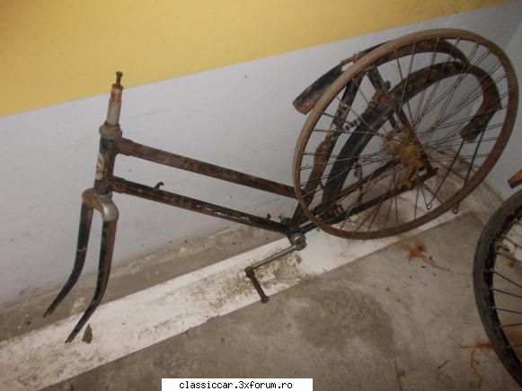 cadru bicicleta Pegas 1988 - Daca cineva doreste sa refaca o bicicleta Pegas - Vanzari-Cumparari biciclete