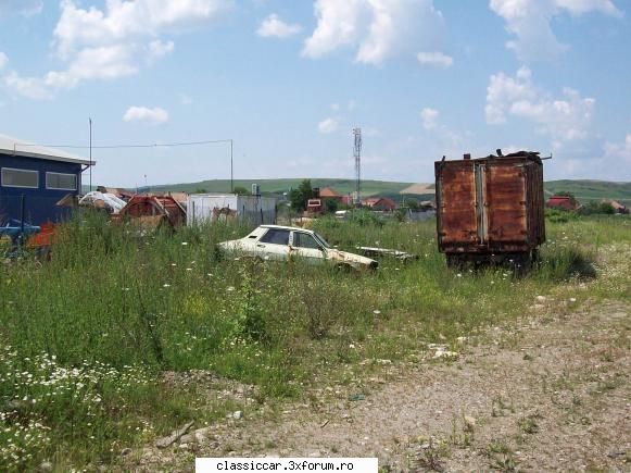 cred ca este un Citroen tip H - dupa cum am vazut cred ca este o duba dar sa - Am vazut prin Cluj-Napoca