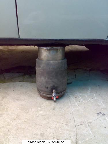 cric pneumatic - La cererea colegului de forum "alexandru 68"Ideea - Coltul Tehnic