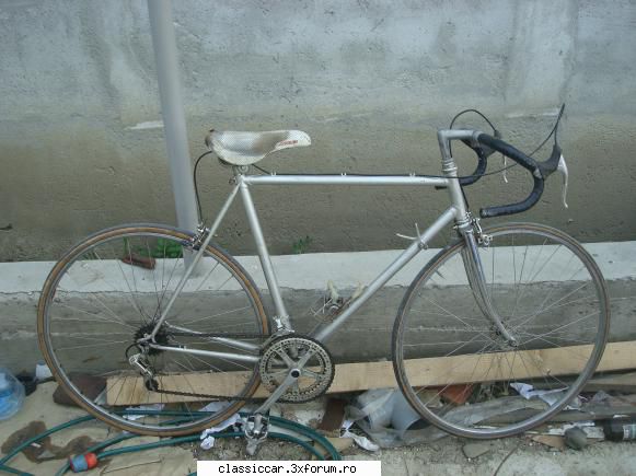 cursiera shimano 600 - bogdan 1977 - Vanzari-Cumparari biciclete