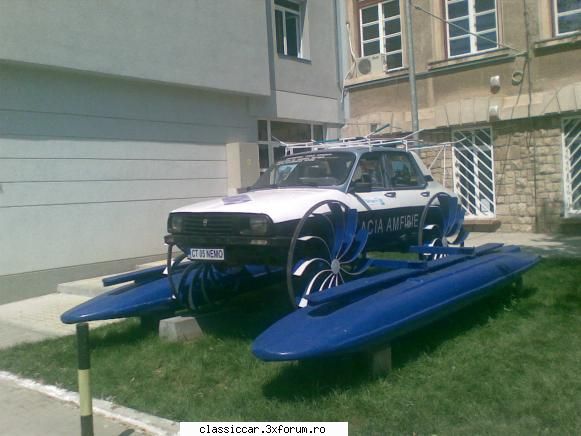 dacia ANFIBIE a intrat in apa........... - vmarian - Am vazut prin Romania