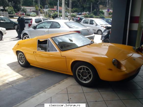 din grecia - lotus europa -cea mai inghesuita masina in care - Din lumea larga