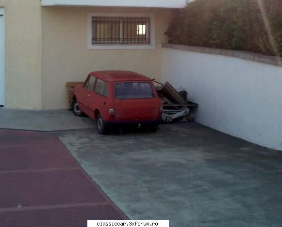 din grecia - Fiat 127 station o masina rara aici - Din lumea larga