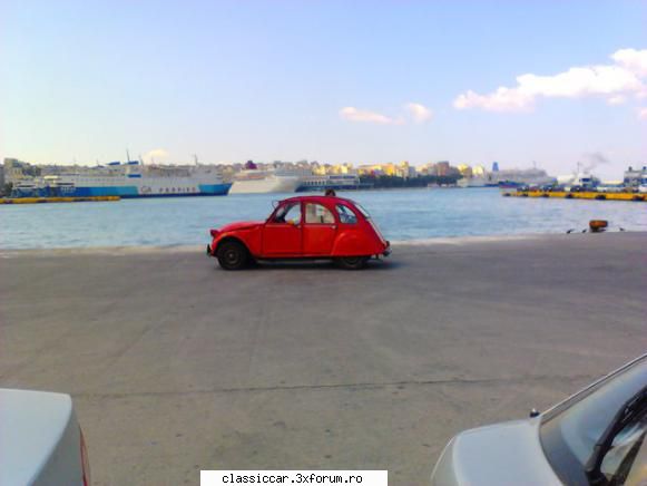 din grecia - in portul Pireu - Din lumea larga