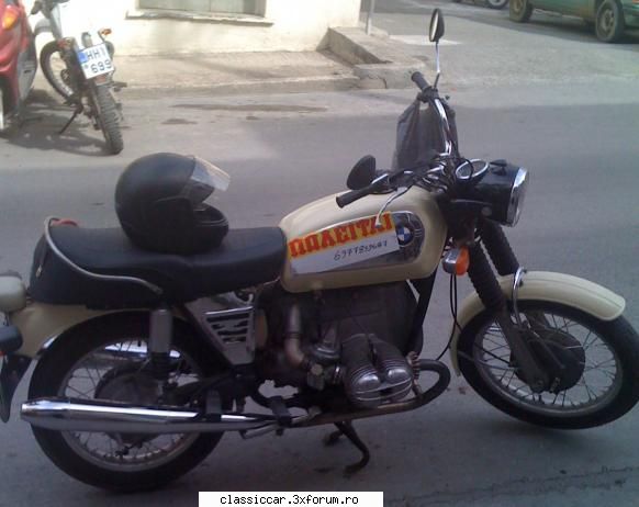 din grecia - bmw r75 este de vanzare model 71 ,3500 euro ,l-am - Din lumea larga