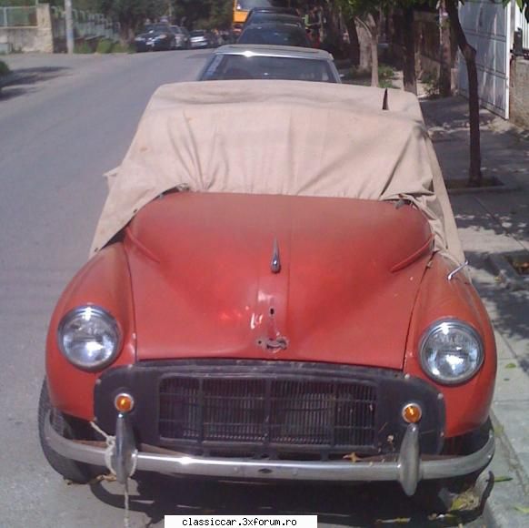 din grecia - cred ca este morris minor cabrio - Din lumea larga