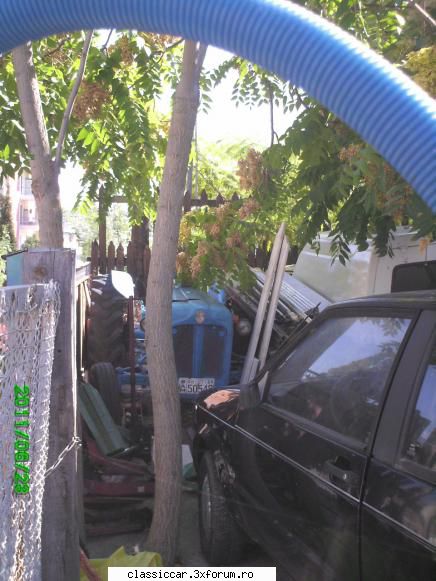 din grecia - tractoras adormit - Din lumea larga