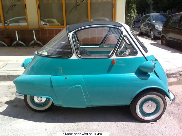 din grecia - parcata pe o strada,dar in stare perfecta,cu - Din lumea larga