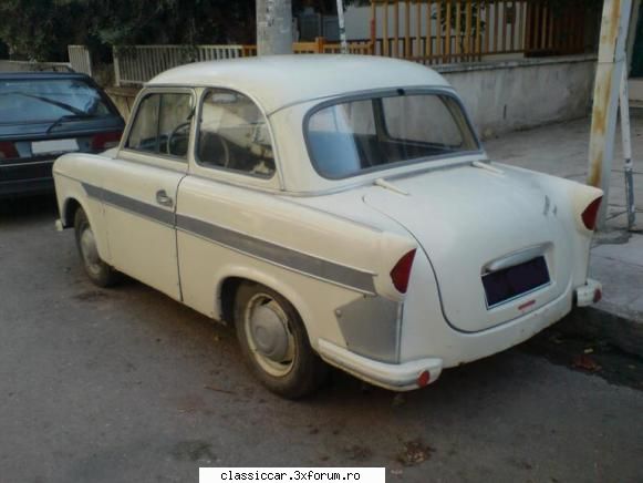 din grecia - am gasit al doilea trabant din grecia dar fata de - Din lumea larga