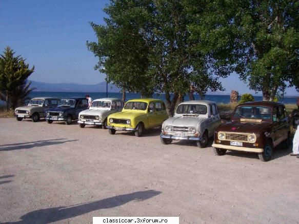 din grecia - la o intalnire de renault-uri R4 - Din lumea larga