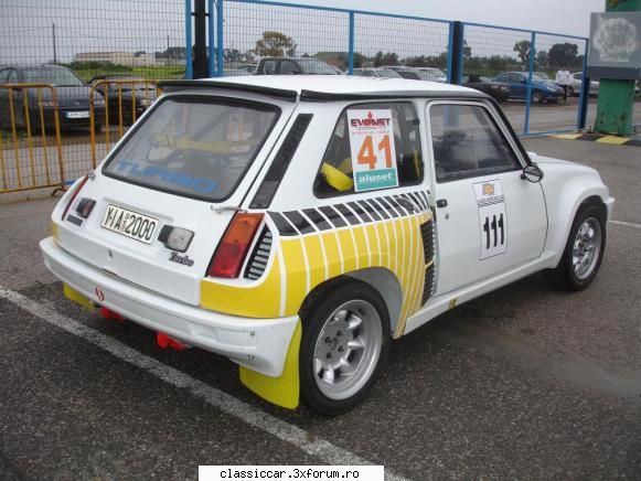 din grecia - Renault 5 pregatit pentru un concurs - Din lumea larga