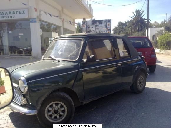 din grecia - un mini cabrio,este pentru prima data cand vad - Din lumea larga