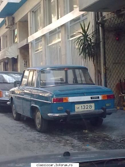 din grecia - si un Renault 10 cu numere istorice - Din lumea larga