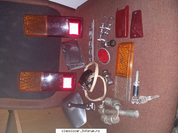 din pivnita lui bogtor - Piese rămase.-dispersoare și lampa - Vanzari  piese si accesorii