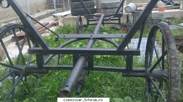 distante carburant si km pe sosea cu vechiturile noastre - Eu nu posed un asemenea carucior - Coltul vesel