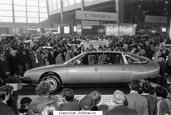 expozitii masini din alte timpuri - Citroen CX in premiera la expo Paris in 1974 - File de istorie